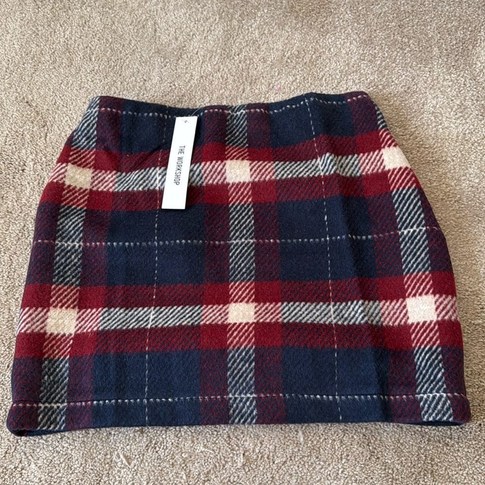 Plaid To Meet You Navy Skirt (M)